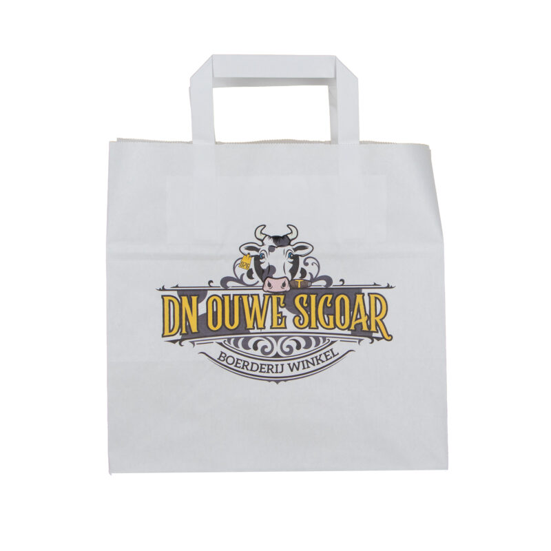 Papieren snacktassen met gevouwen handvat