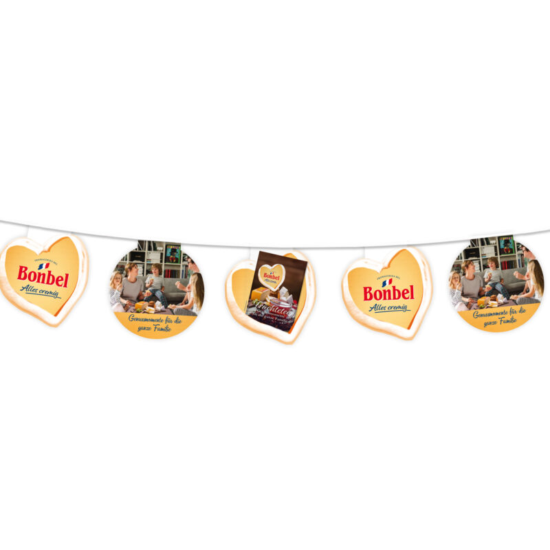 Vlaggenlijnen gestanste vormen