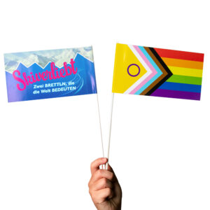 skiverliebt.jpg Vlaggetjes A 11,5 x 24 cm